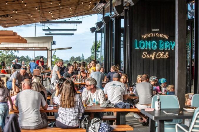 Best Sports Bars in Long Bay - Long Bay Surf Club