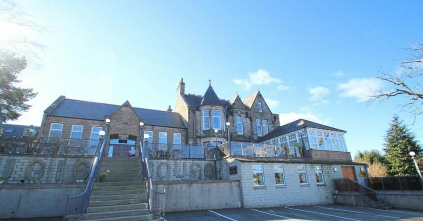 Best Sports Bars in Aberdeen - Ugie House Hotel