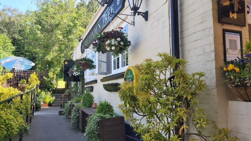 Best Sports Bars in Southampton - Linden Tree