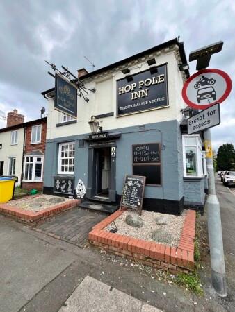 Best Sports Bars in Bromsgrove - The Hop Pole Inn