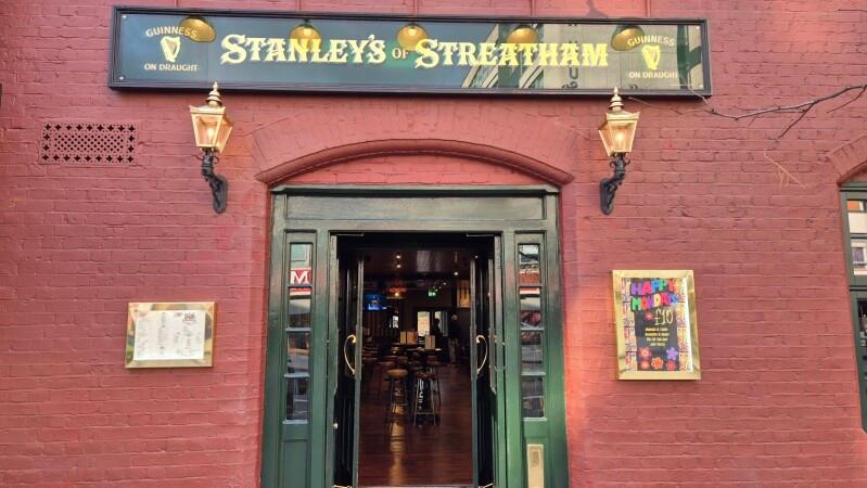 Best Sports Bars in London - Stanleys of Streatham