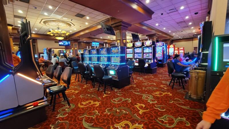 Best Sports Bars in Grand Island - Draft Day @ Grand Island Casino