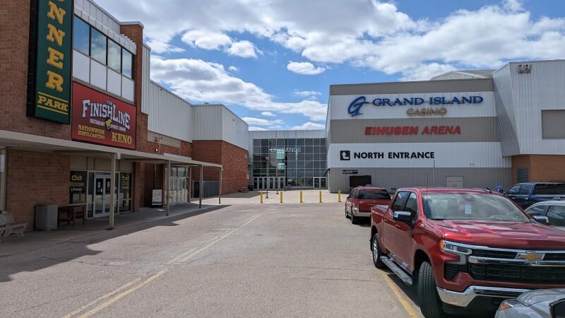 Best Sports Bars in Grand Island - Draft Day @ Grand Island Casino