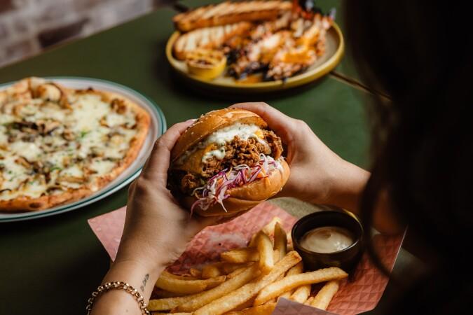 Best Sports Bars in Dakabin - Dakabin Hotel