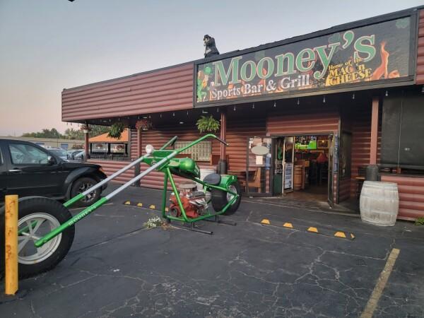 Best Sports Bars in Kenmore - Mooney's Sports Bar & Grill - Military Road