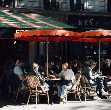 Best Sports Bars in Paris - Feria Café
