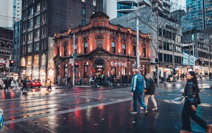 Best Sports Bars in Sydney - 3 Wise Monkeys