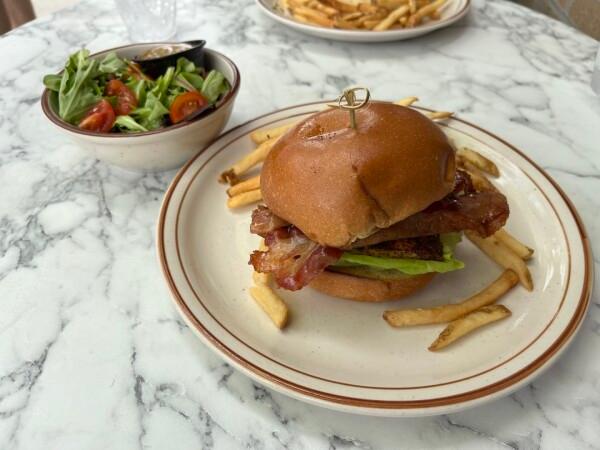 Best Sports Bars in Glenside - Rooster's