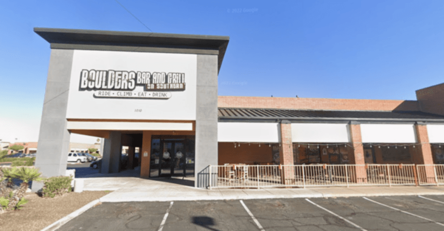 Best Sports Bars in Mesa - Boulders on Southern