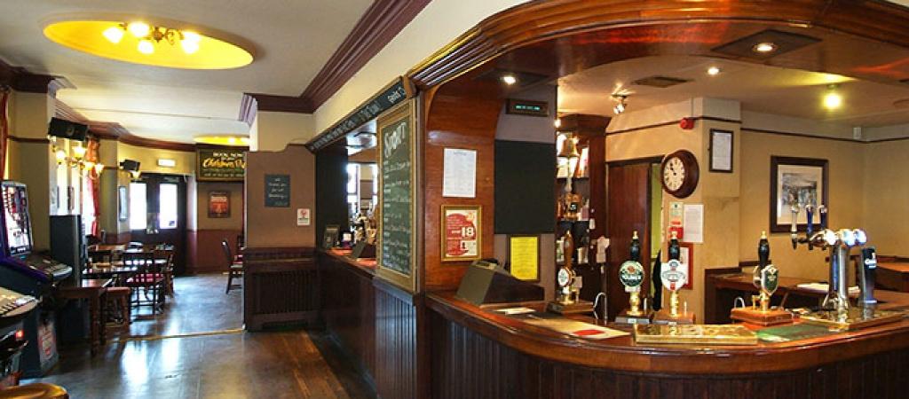 Best Sports Bars in London - Royal George