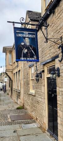 Best Sports Bars in Stamford - Lord Burghley