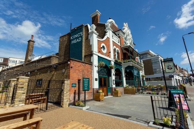 Best Sports Bars in London - Kings Head