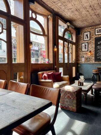 Best Sports Bars in Chelsea - Kings Arms