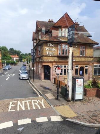 Best Sports Bars in Orpington - White Hart