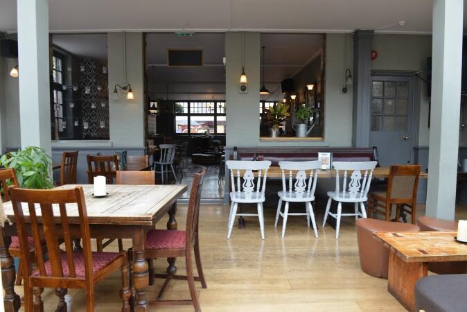 Best Sports Bars in London - The Garden Shed