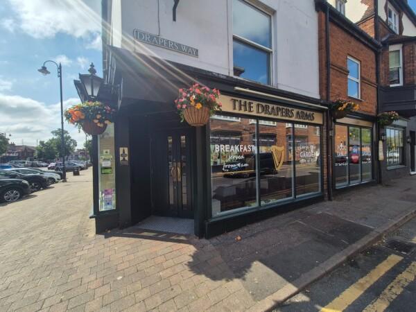Best Sports Bars in Stevenage - Draper Arms Stevenage