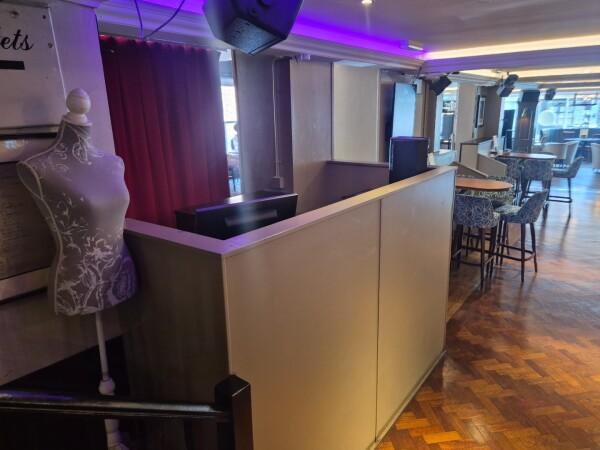 Best Sports Bars in Stevenage - Draper Arms Stevenage