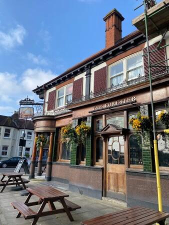 Best Sports Bars in West Ealing - Forester Ealing
