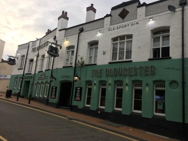 Best Sports Bars in Wellingborough - The Gloucester
