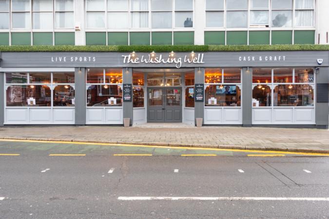 Best Sports Bars in Watford - Wishing Well Watford