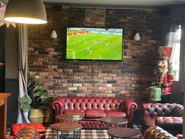 Best Sports Bars in Sale - The Brooklands Tap