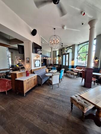 Best Sports Bars in Fulham - The Kings Arms (by Putney Bridge)