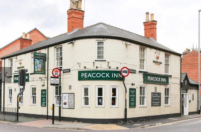 Best Sports Bars in Lincoln - The Peacock Inn