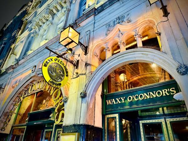 Best Sports Bars in London - Waxy O'Connors