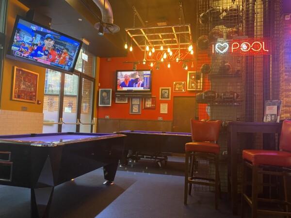 Best Sports Bars in Islington - Sports Bar & Grill Farringdon