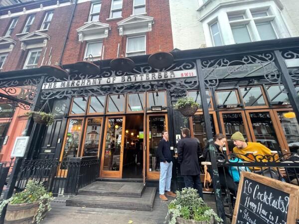 Best Sports Bars in London - Merchant