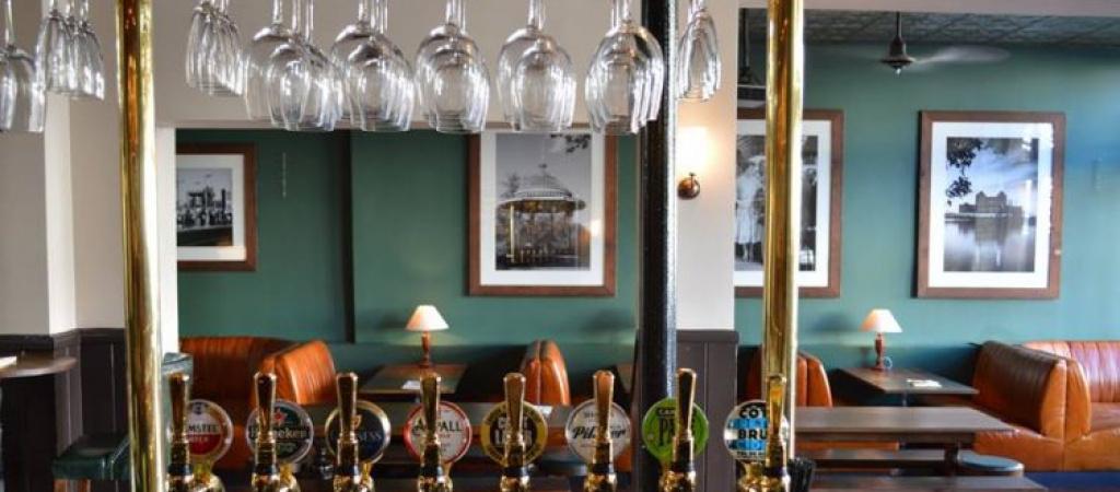 Best Sports Bars in London - Merchant