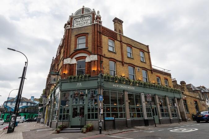 Best Sports Bars in London - New Cross House