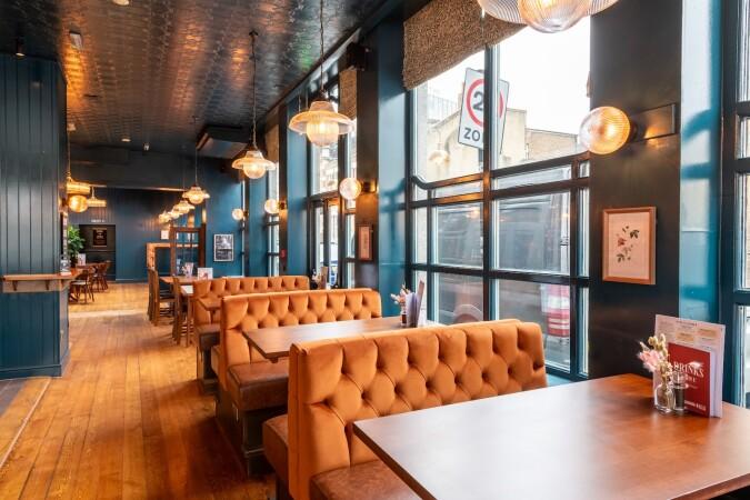 Best Sports Bars in London - New Cross House