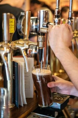 Best Sports Bars in London - Square Pig