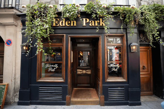 Best Sports Bars in Paris - Eden Park Pub