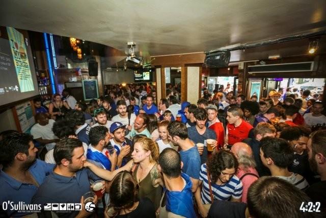 Best Sports Bars in Paris - O'Sullivans Grands Boulevards