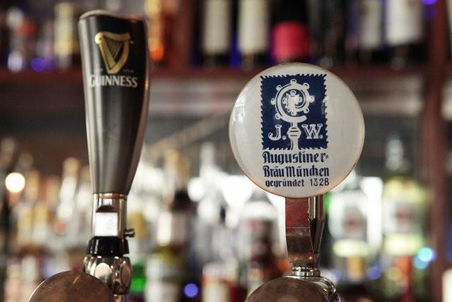 Best Sports Bars in Paris - Rush Bar