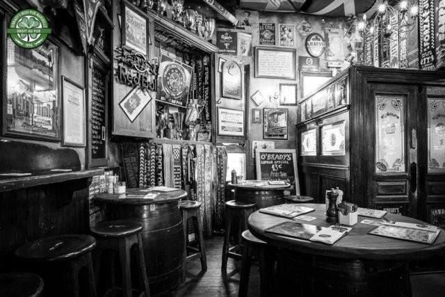 Best Sports Bars in Marseille - O'Brady's Irish Pub