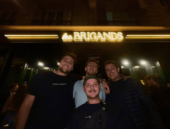 Best Sports Bars in Paris - Les Brigands