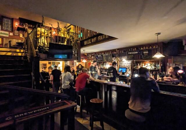 Best Sports Bars in Toulouse - The Tower of London