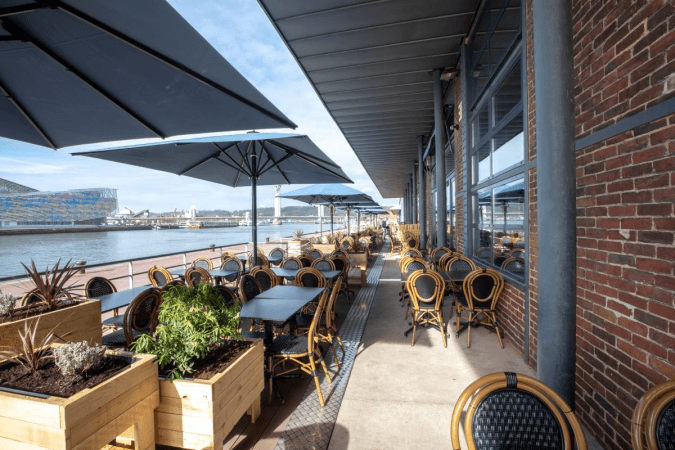 Best Sports Bars in Rouen - Au Bureau Rouen