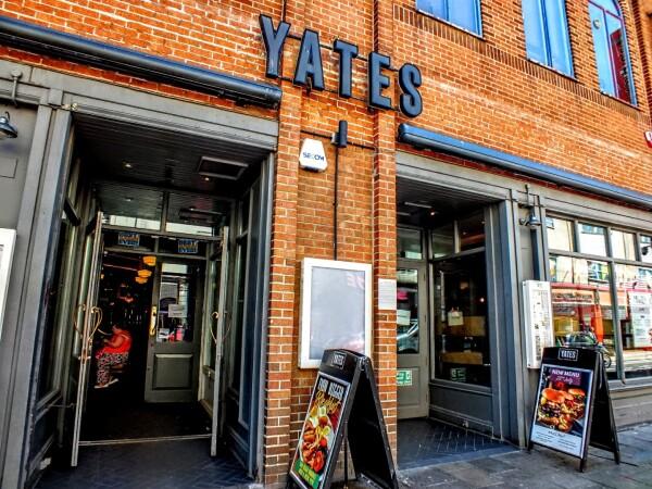 Best Sports Bars in Weston super Mare - Yates Weston Super Mare