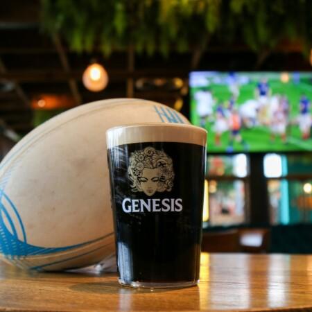 Best Sports Bars in Bordeaux - The Sherlock Holmes