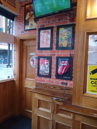 Best Sports Bars in London - Corner Bar