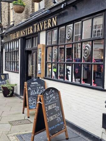 Best Sports Bars in Ely - Minster Tavern Ely