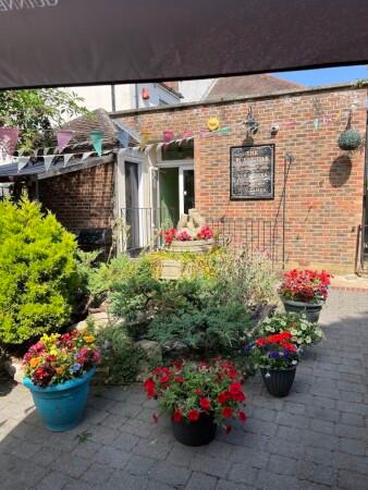 Best Sports Bars in Hampton - Royal Oak