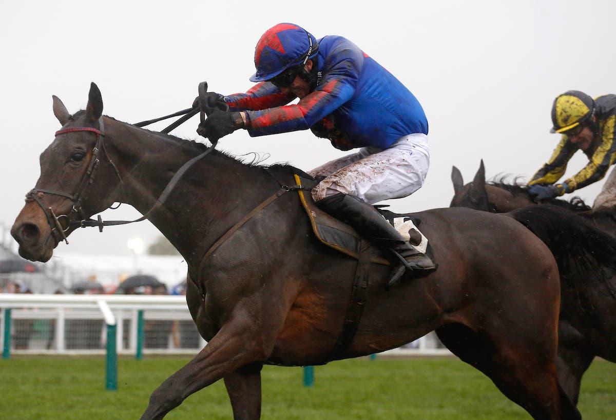 pubs showing horse racing, best horse racing pubs, bars showing horse racing