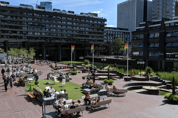 Barbican’s sports bars offer a mix of contemporary venues and classic pubs, perfect for enjoying live games with a city crowd in a relaxed setting.