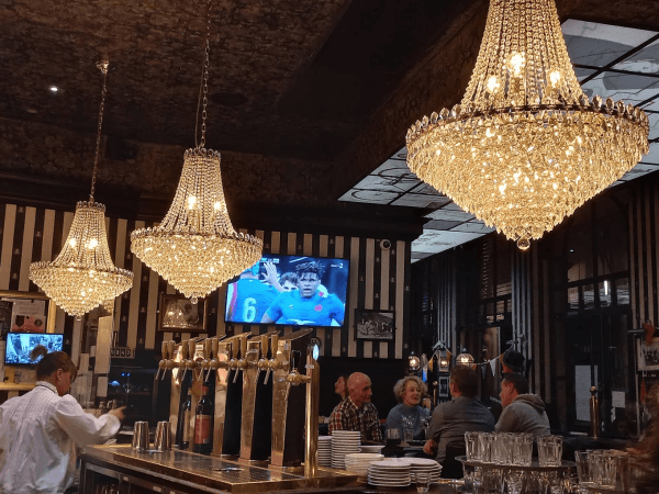 Best Sports Bars in Mulhouse - Au Bureau Mulhouse