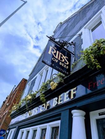 Best Sports Bars in Norwich - Ribs of Beef